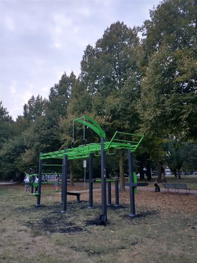 Area Calisthenics Skyfitness